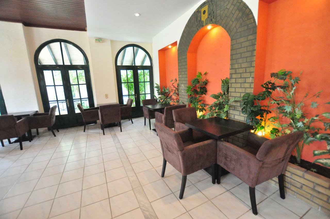 Acharavi Garden Hotel Exterior foto