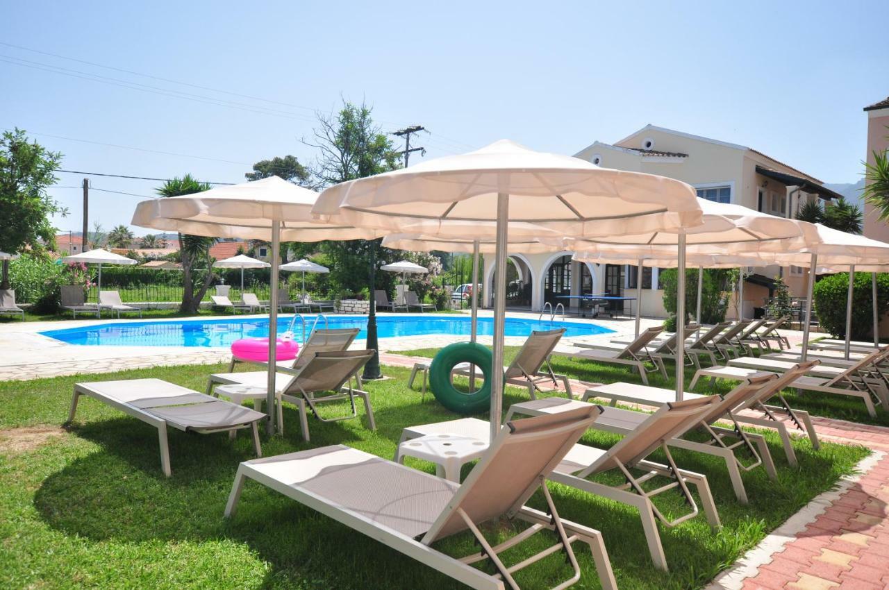 Acharavi Garden Hotel Exterior foto